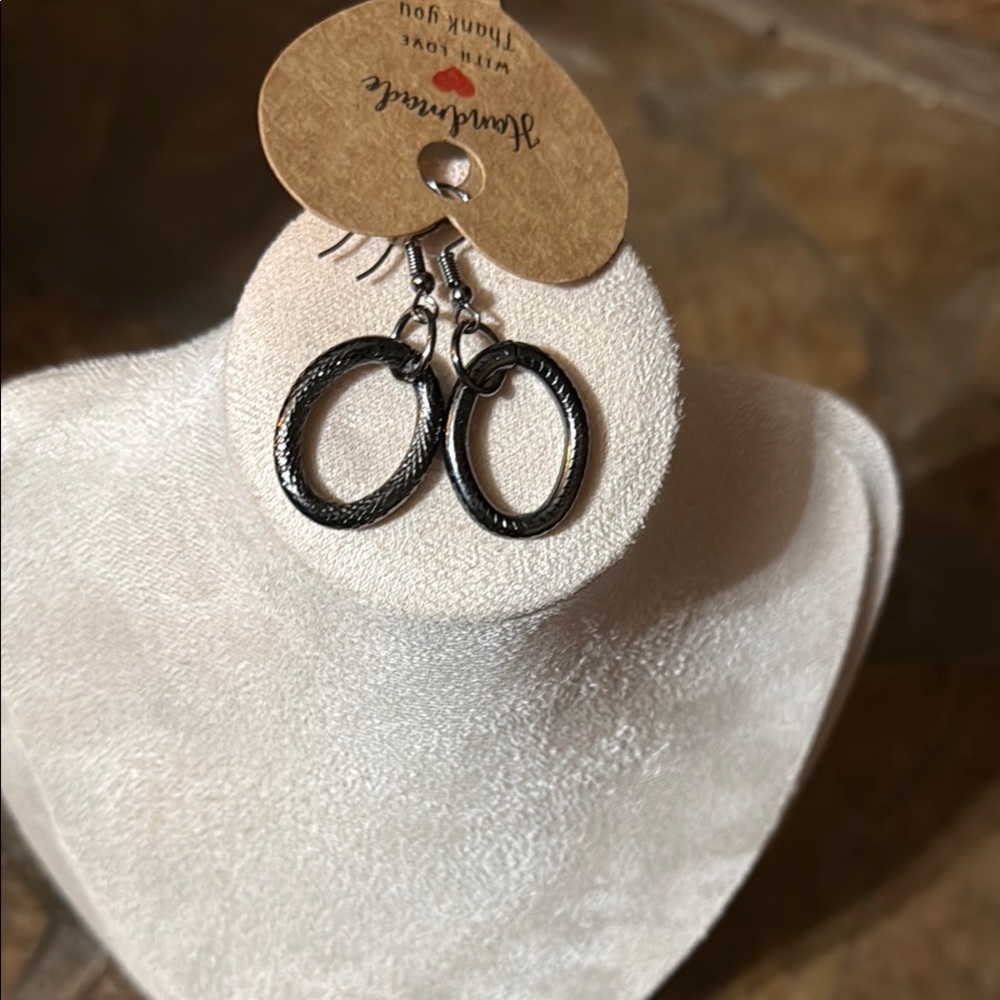 Black chain ear rings